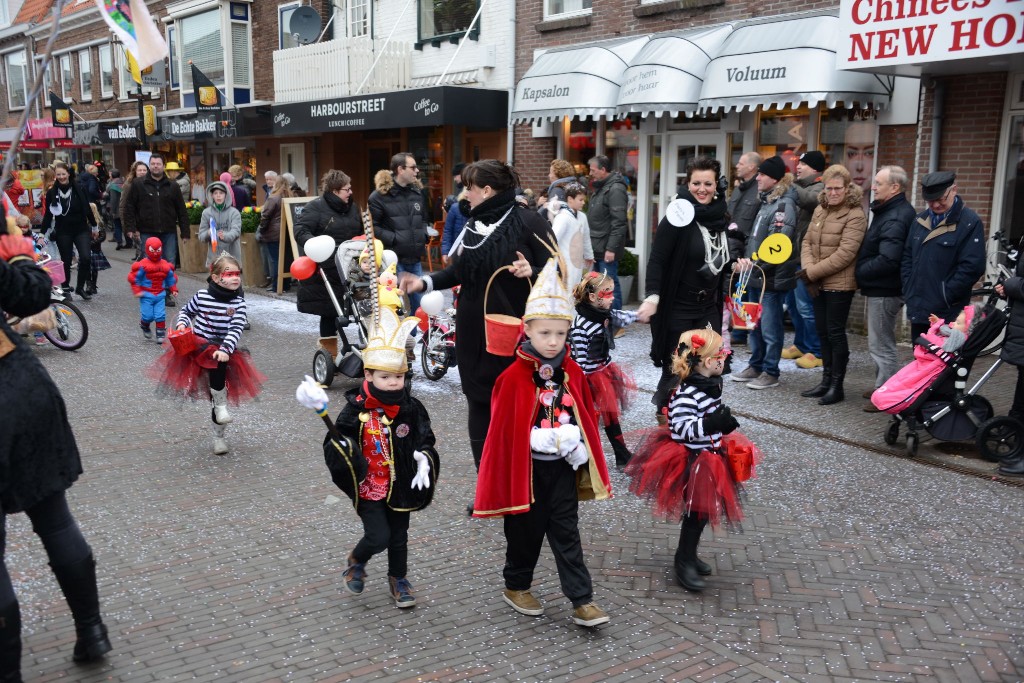 ../Images/Kinder optocht 2015 011.jpg